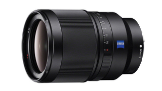 Illustration for article titled A Host of Lenses Arrive For Sony's Full Frame A7 Cameras